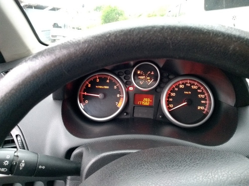 Peugeot 207 Sw 2011 1.4 Xr Flex 5p