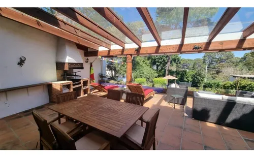 Casa Funcional Y Práctica En Venta, Centro De Avandaro
