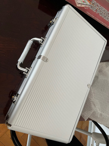 Valija Poker Old Player 300 Fichas Sin Naipes (Usado)