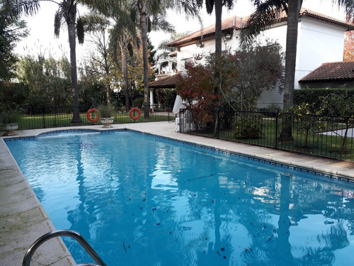 Imagen 8 de 14 de Casa En Exclusivo Country Buenos Aires Golf