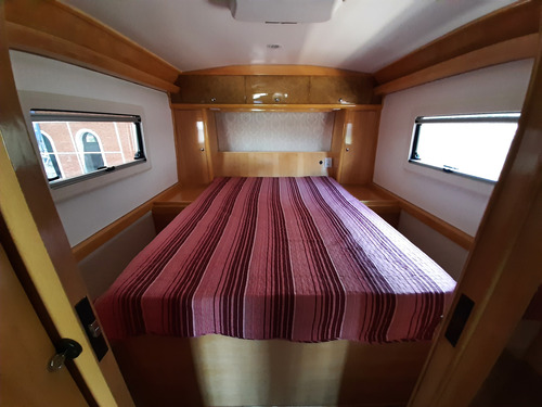 Motor Home Microônibus Globe Y@w1