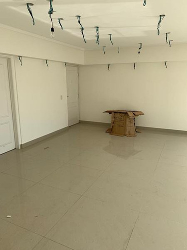 Imagen 13 de 15 de Lavalle Y Ecuador 211 M2 A Estrenar 3 Dormitorios Dependencia 2 Cocheras
