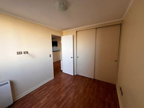 Depto 2 Dorms 1 Baño Estac. + Bodega En Portugal, Stgo.