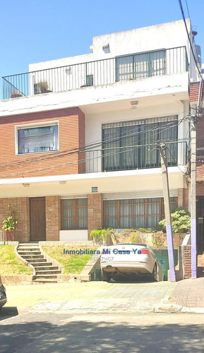 Imagen 3 de 16 de Venta Casa Punta Carretas 5 Dormitorios 3 Baños Garaje Cw171407