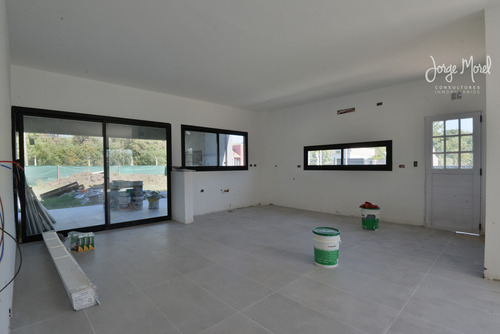 Casa Perimetral #0-100 - Pilar Del Este - Santa Elisa - 113m2 #id 18800