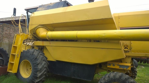 Cosechadora New Holland Tc-57,plataf 23 ,año 1997,m-buena.