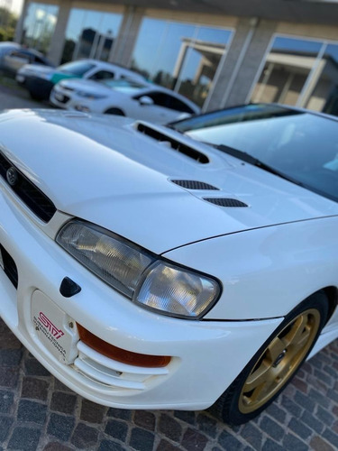 Imagen 13 de 18 de Subaru Impreza 2.0 Gt Awd Turbo