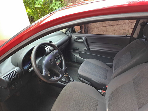 Chevrolet Corsa Classic 1.6 Gl 3p