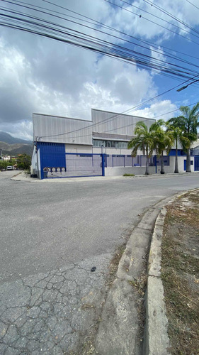 Planta Frigorífica 6.300 M3 Y 2.000 M2 Guarenas Santa Cruz