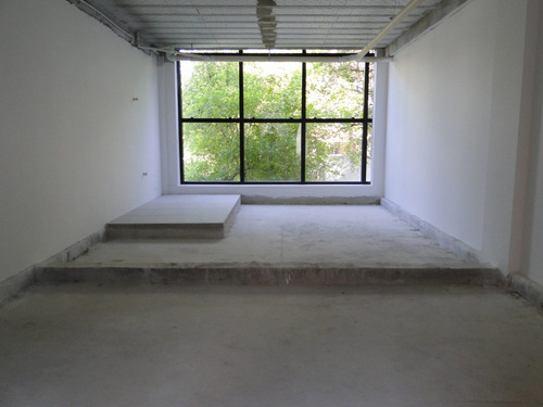 Imagem 20 de 30 de Comercial Para Alugar Com 890m² Por R$ 16.900,00 No Bairro São Francisco - Curitiba / Pr - Prl0002