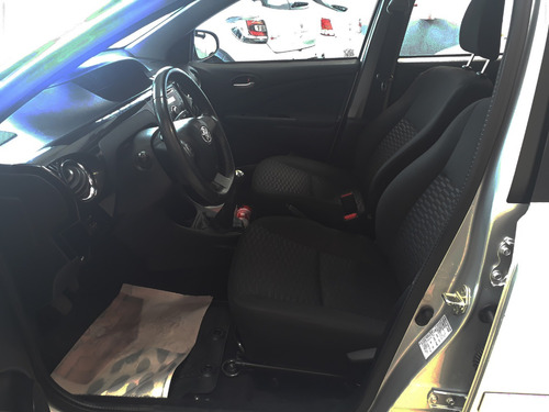 Etios Xls Sedan 1.5 Flex 16v 4p Mec. 2015