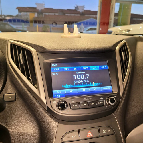 Hyundai HB20S 1.6 COMFORT PLUS 16V FLEX 4P AUTOMÁTICO