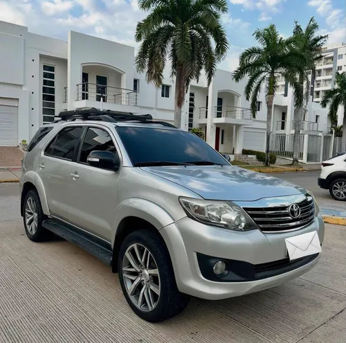 Toyota Fortuner 2.7l 4x2