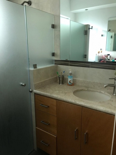 Imagen 12 de 19 de Casa En Venta Valle Real, Zapopan En Privada Las Rosas