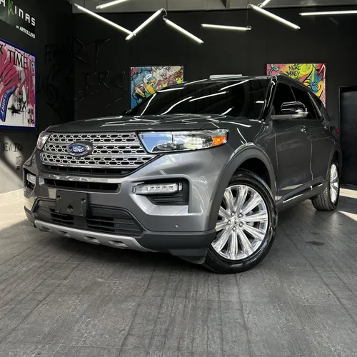 Ford Explorer Platinum