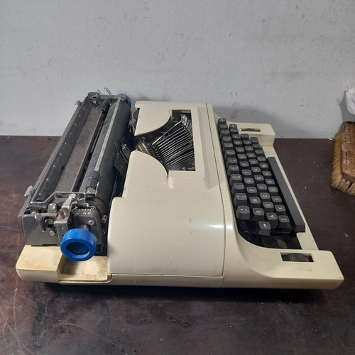 Imagem 3 de 4 de Máquina De Escrever Antiga Decoração Peças. Remington 20