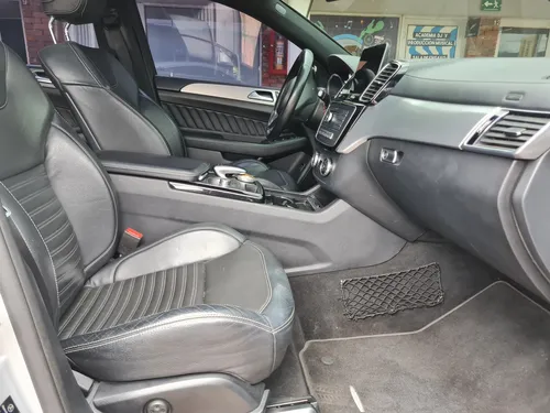 Mercedes-Benz Clase GLE GLE 350D 4Matic 3.0cc AT AA 4X4