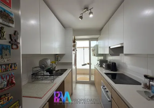 Departamento En Venta De 2 Dorm. En La Reina
