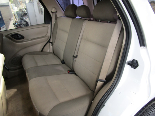 Ford Escape 2005