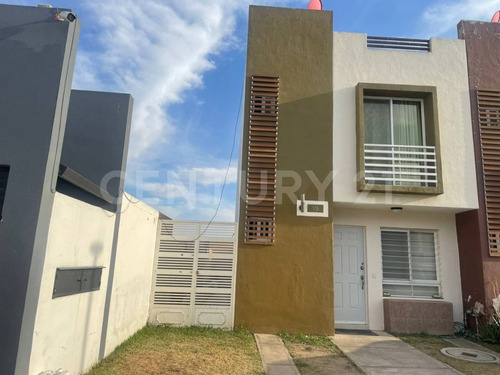 Casa En Venta En Campo Real.