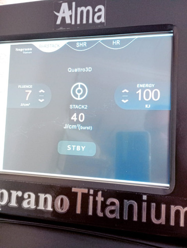 Laser Depilação 808 Soprano Titanium Alma 2.500 Wattss
