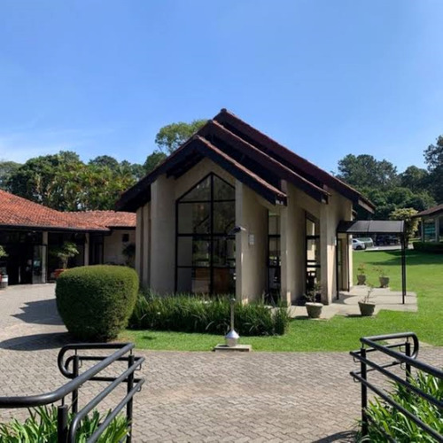 Jazigo Túmulo Cemitério Jardim Da Colina Com 4 Gavetas
