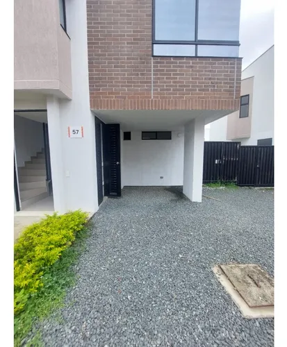¡tu Nuevo Hogar En Conjunto Residencial Fioreli Parque Natura!