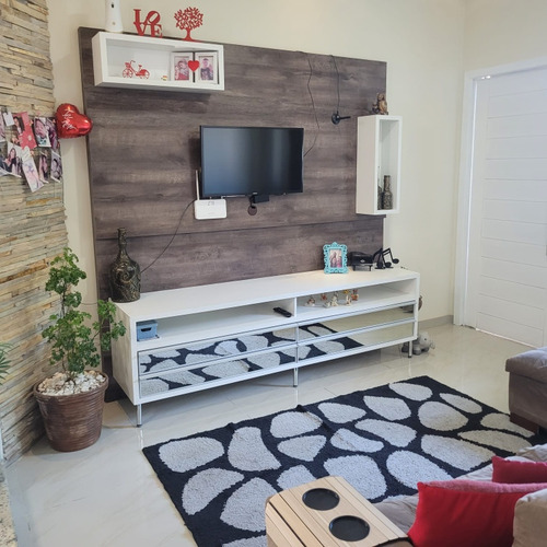 Casa Com 3 Quartos, Sendo 1 Suite E Mobiliada
