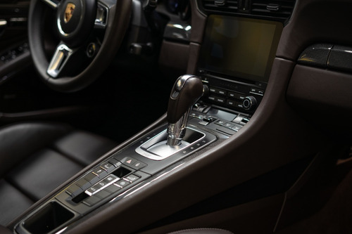Imagen 3 de 11 de Porsche Turbo S 2017