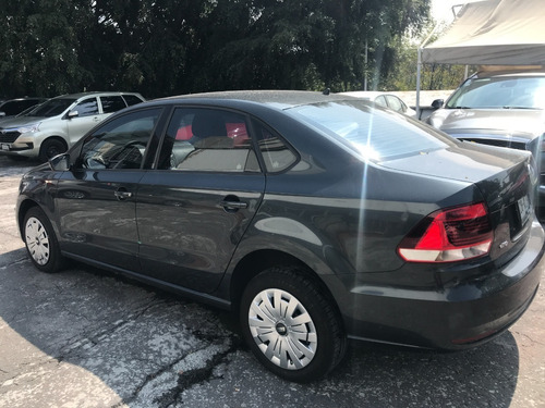 Imagen 6 de 14 de Volkswagen Vento 1.6 Startline At 2019