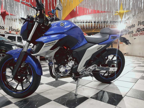 Imagem 2 de 12 de Yamaha Fazer 250