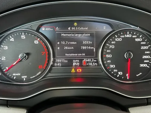 Audi Q5 2.0 L T Dynamic Dsg