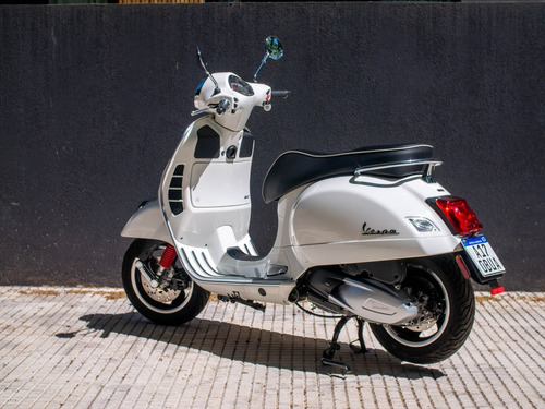 Imagen 24 de 25 de Vespa Gts Hpe Super 300 Blanca Entrega Inmediata