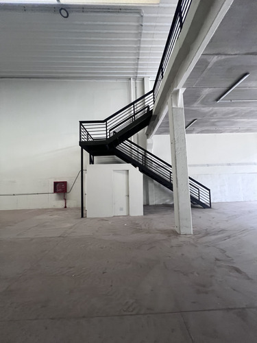 Arriendo Bodega 402 M2 En San Bernardo Acceso Ruta5 Multiuso