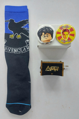 Caja Musical Con Manivela Harry Potter Más Pines Y Calcetas (Usado)
