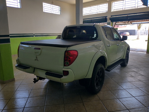 Mitsubishi L200 Triton 3.2 HPE 4X4 CD 16V TURBO INTERCOOLER DIESEL 4P AUTOMÁTICO