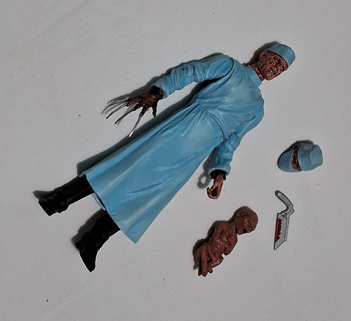 Boneco Freddy Krueger Roupa De Médico Mezco Original E Raro (Usado)