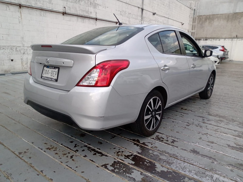 Imagen 3 de 15 de Nissan Versa 2019 1.6 Exclusive Navi At