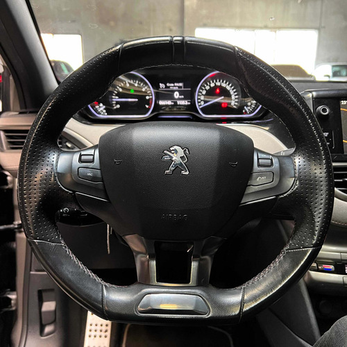 Imagen 20 de 23 de Peugeot 208 2014 1.6 Xy
