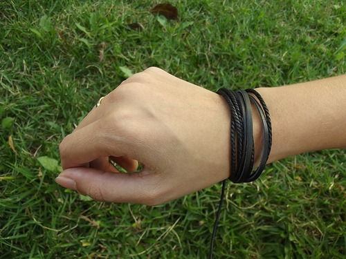 Imagem 3 de 3 de Pulseira De Couro