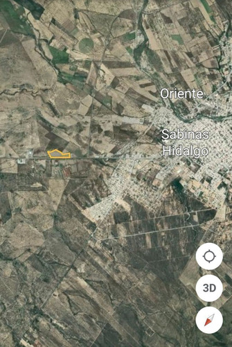 Venta De Terreno Sobre Carretera A Laredo