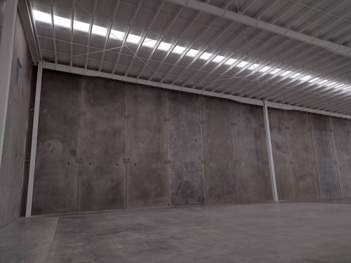 Se Renta Bodega Industrial En Tultepec