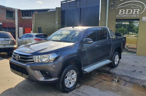 Toyota Hilux 2.8 Cd Sr 177cv 4x4 2016