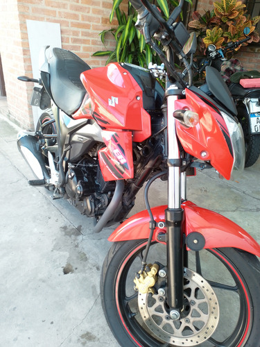 Suzuki Gixxer 150. Vendo O Permuto Auto Mayor Valor.