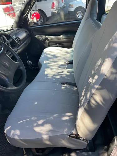 Dodge Ram 1500 Pickup Custom Mt