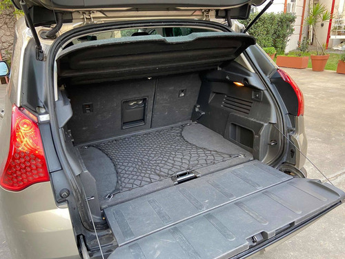 Imagen 12 de 14 de Peugeot 3008 1.6 Premium Thp 156cv 2011