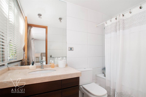 Departamento En Venta De 3 Dorm. En Vitacura