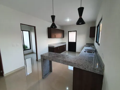 Casa En Venta Merida, San Diego Cutz En Privada, Modelo Pos, Lista.
