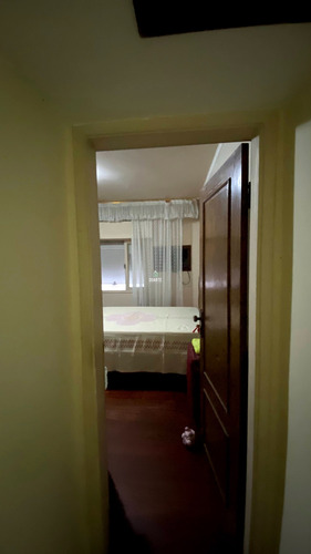 Imagem 12 de 30 de Vendo Excelente Apartamento No Gonzaga Com Vaga De Garagem, 3 Quartos, 1 Vaga, 2 Banheiros, Santos - Ap04059 - 69683829