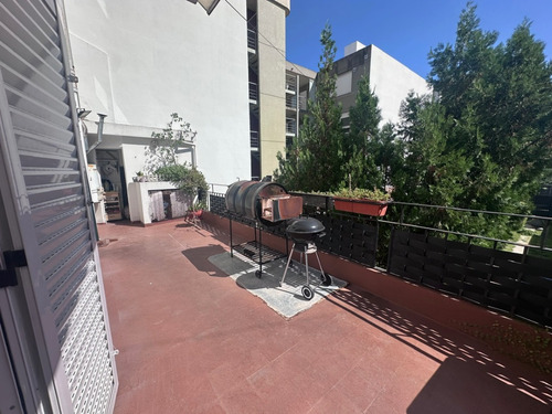 Martínez, 4 Amb, Con Jardín Y Cochera 2 Autos, Bajas Expensas.